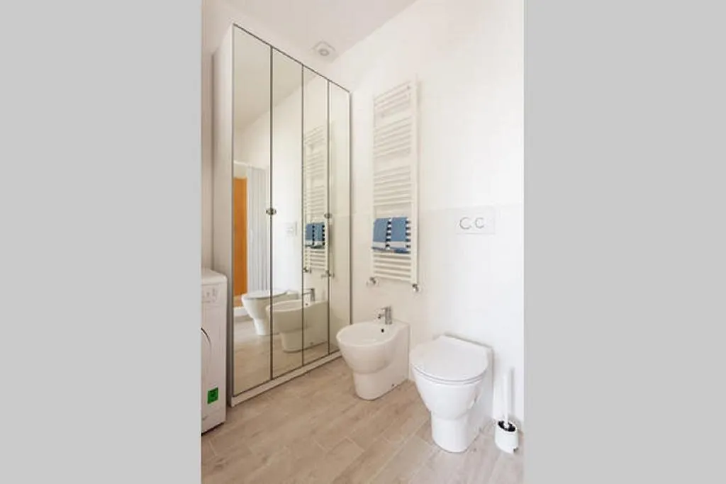 Riva Reno Apartments Bologna 0*,  Italy