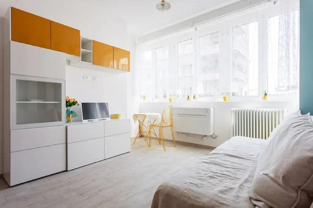 Riva Reno Apartments contacts
